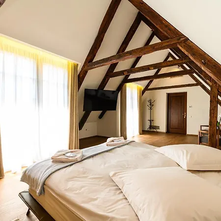Casa Boutique & Restaurant 3* ブラショフ